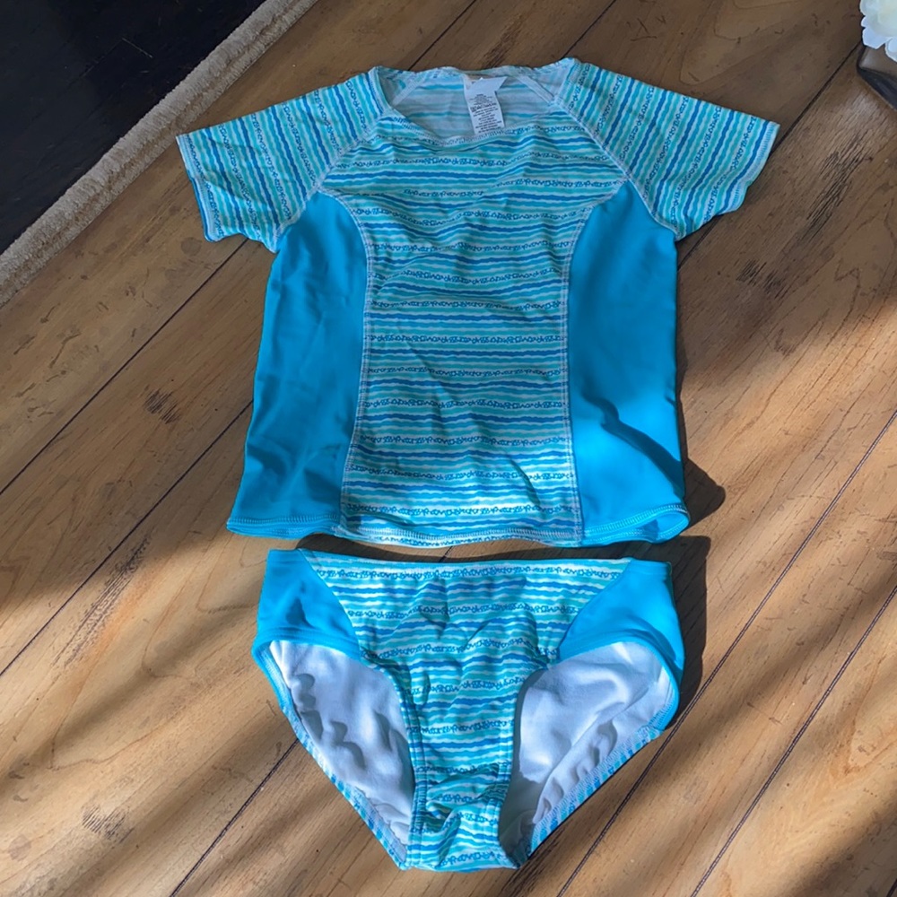 L.L.Bean Girls 8 Rashguard with Matching Bottoms